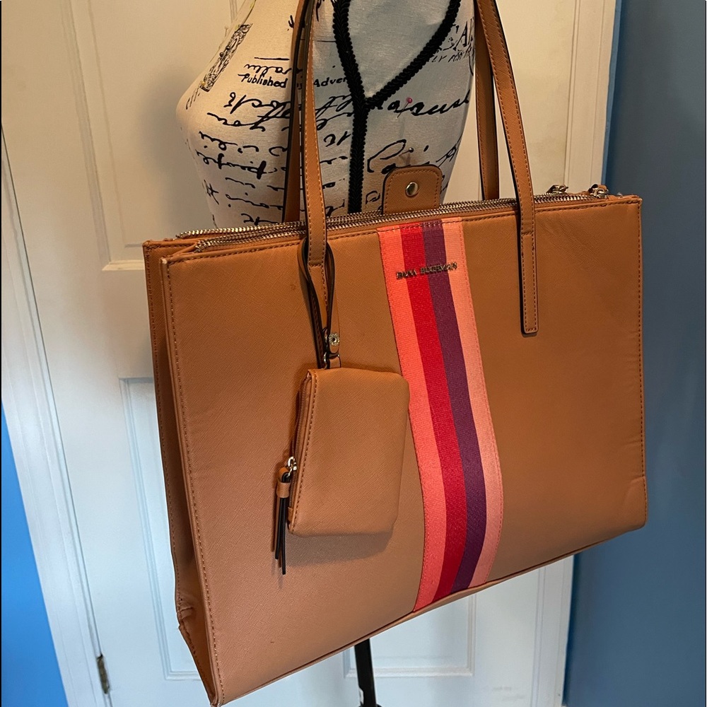 Tan and striped handbag